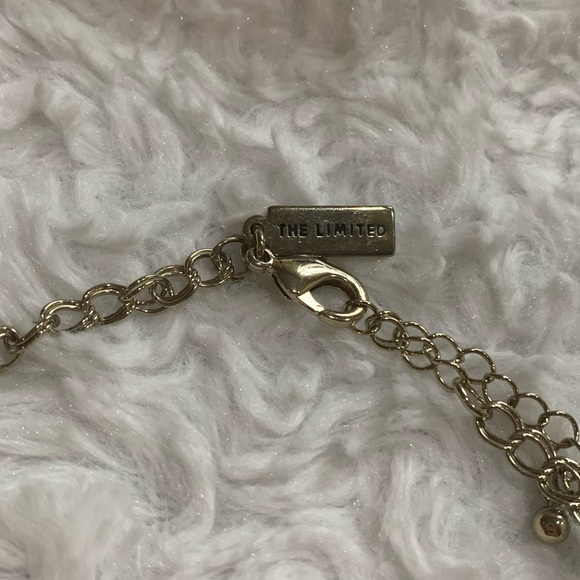 Stunning statement necklace by the Limited - Picture 3 of 3